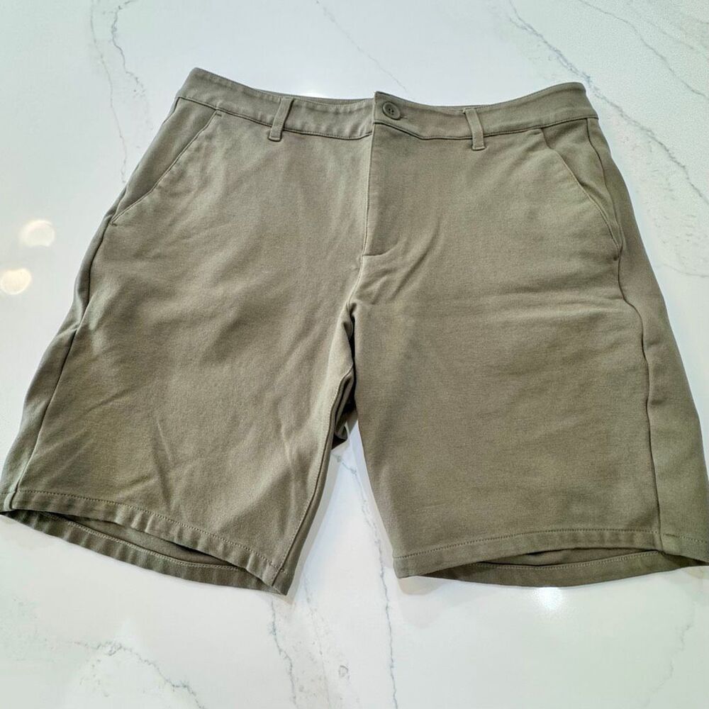 Paige Jersey Knit Shorts. Olive Green. Size 33